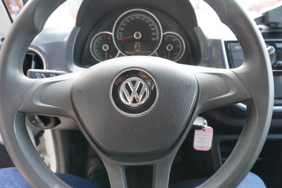 Volkswagen up! 1.0 BMT move up!