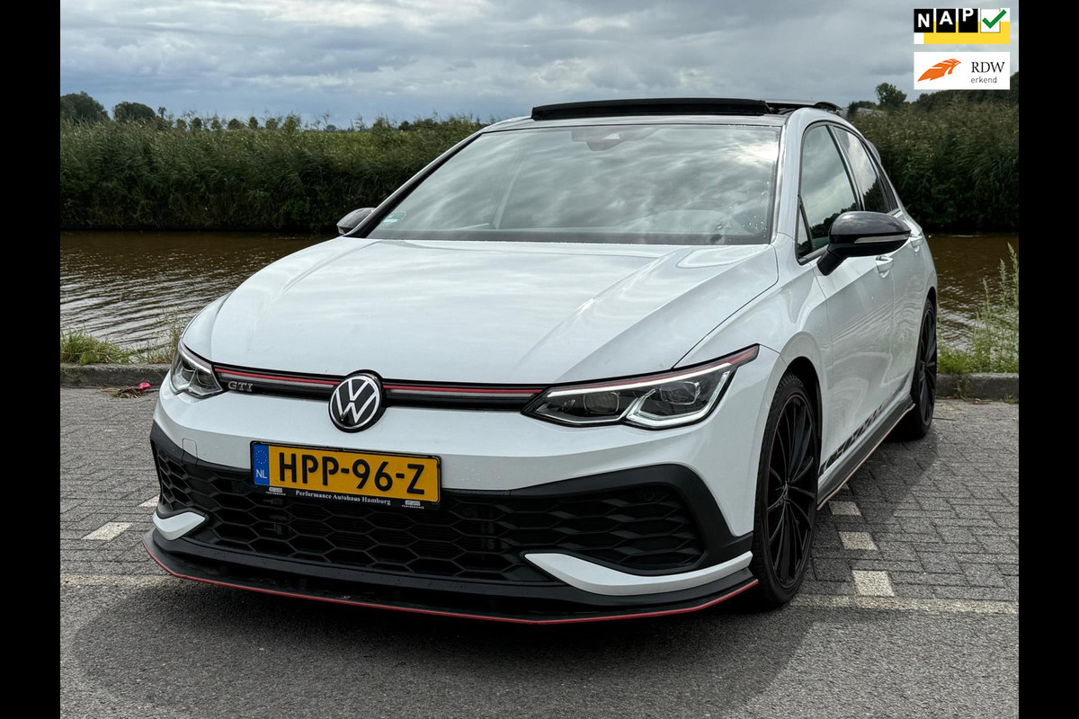 Volkswagen Golf 2.0 TSI GTI EDITION 45 / ACRAPOVIC Volkswagen Golf 2.0 TSI GTI EDITION 45 / ACRAPOVIC