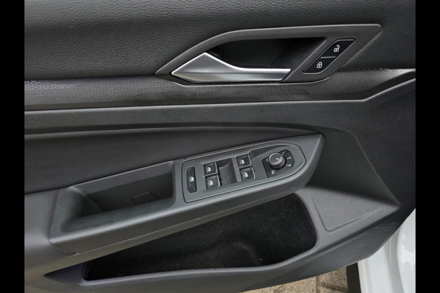 Volkswagen Golf 2.0 TSI GTI CLUBSPORT - BLACKSTYLE / PANO / KEYLESS / LEDER / HUD / HARMAN-KARDON / SFEERVERL. / STOELVENT. / IQ !