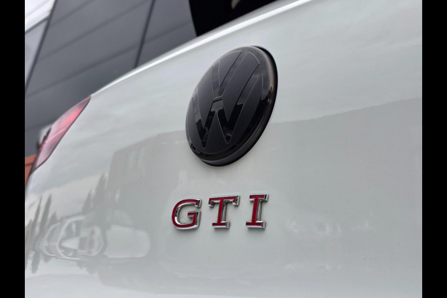 Volkswagen Golf 2.0 TSI GTI CLUBSPORT - BLACKSTYLE / PANO / KEYLESS / LEDER / HUD / HARMAN-KARDON / SFEERVERL. / STOELVENT. / IQ !