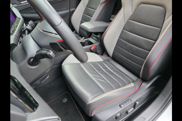 Volkswagen Golf 2.0 TSI GTI CLUBSPORT - BLACKSTYLE / PANO / KEYLESS / LEDER / HUD / HARMAN-KARDON / SFEERVERL. / STOELVENT. / IQ !