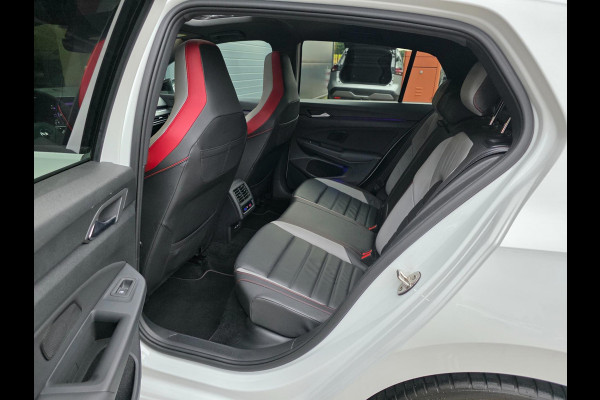 Volkswagen Golf 2.0 TSI GTI CLUBSPORT - BLACKSTYLE / PANO / KEYLESS / LEDER / HUD / HARMAN-KARDON / SFEERVERL. / STOELVENT. / IQ !