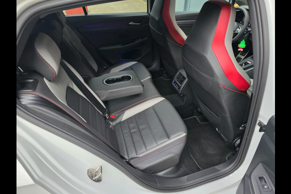 Volkswagen Golf 2.0 TSI GTI CLUBSPORT - BLACKSTYLE / PANO / KEYLESS / LEDER / HUD / HARMAN-KARDON / SFEERVERL. / STOELVENT. / IQ !