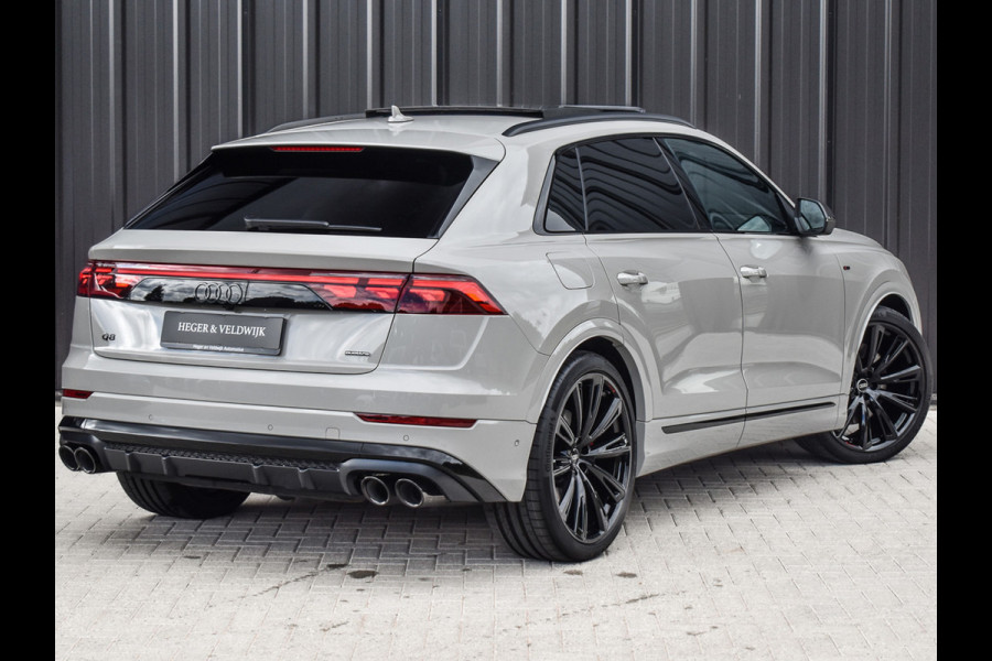 Audi Q8 60 TFSI e QUATTRO PRO LINE S COMPETITION | PANORAMADAK | BANG & OLUFSEN ADVANCED | S-SEATS | CARBON INLEG | HEAD-UP | 360 CAMERA