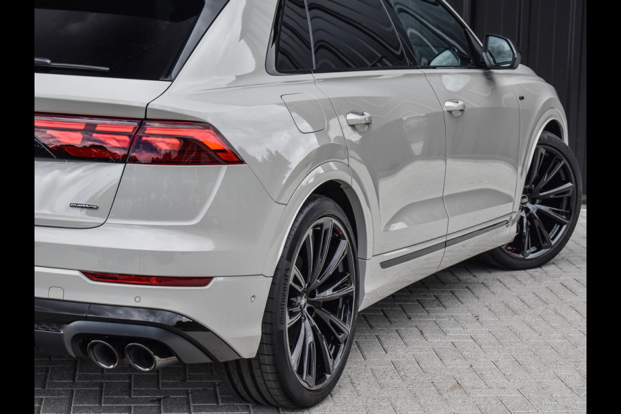 Audi Q8 60 TFSI e QUATTRO PRO LINE S COMPETITION | PANORAMADAK | BANG & OLUFSEN ADVANCED | S-SEATS | CARBON INLEG | HEAD-UP | 360 CAMERA