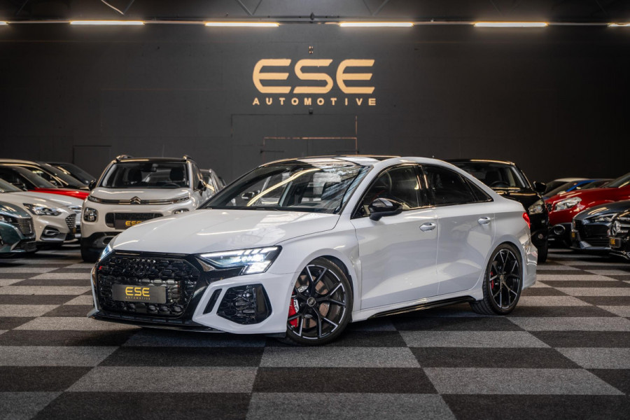 Audi RS3 Limousine 2.5 TFSI RS 3 quattro B&O | Hud | RS-seats | Matrix