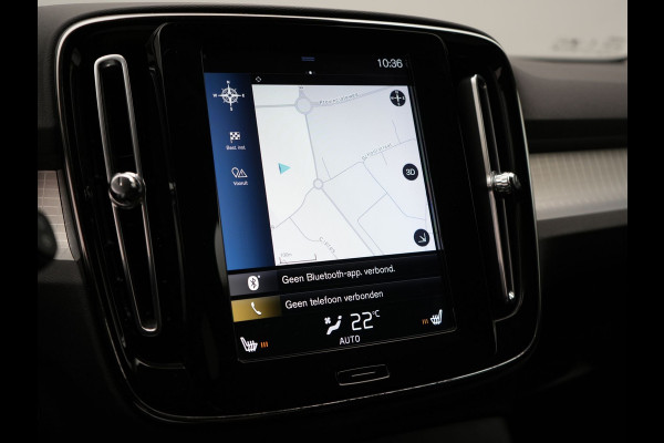Volvo XC40 T4 Momentum Automaat 191pk Dealer O.H | Adaptive Cruise | Harman Kardon | Camera | Lederen Sportstoelen Verwarmd | LED | Pilot Assist |  Navigatie | Virtual | DAB |