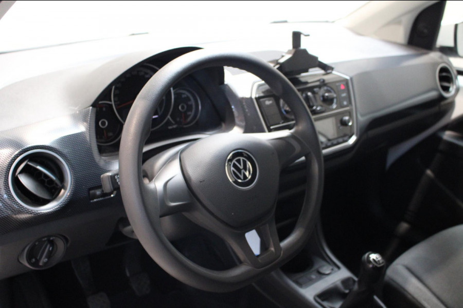 Volkswagen up! 1.0 Airco/Bluetooth/Prijs is rijklaar incl NAP en Bovag garantie