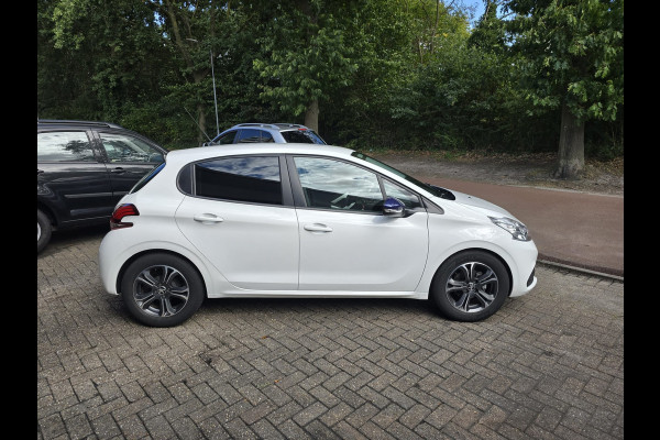 Peugeot 208 1.2 PureTech Like | 12MND GARANTIE | UNIEK LAGE KM STAND | AIRCO | CRUISE | ANDROID |