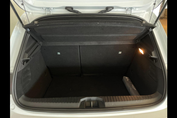 Renault Clio 1.3 TCe R.S. Line AUTOMAAT AIRCO CLIMA NAVI CRUISE VELGEN PDC NIEUWSTAAT
