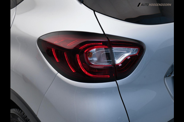 Renault Captur 0.9 TCe Bose (APPLE CARPLAY,FACELIFT,LED VERLICHTING,NAVIGATIE,KEYLESS,CRUISE,LEDER,CAMERA,LM-VELGEN,TOPCONDITIE)