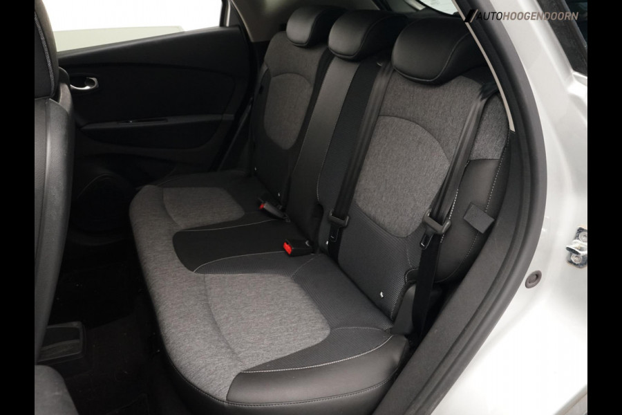Renault Captur 0.9 TCe Bose (APPLE CARPLAY,FACELIFT,LED VERLICHTING,NAVIGATIE,KEYLESS,CRUISE,LEDER,CAMERA,LM-VELGEN,TOPCONDITIE)