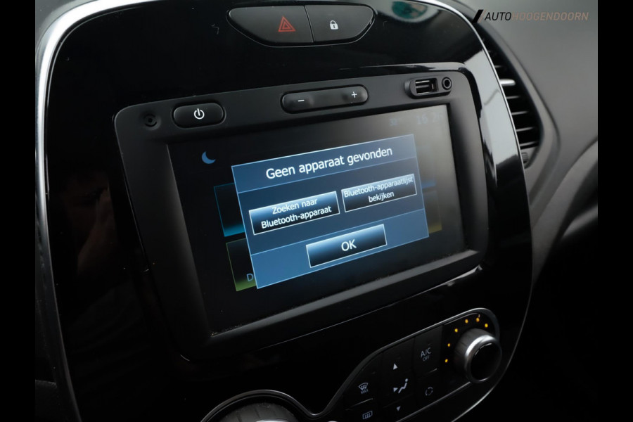 Renault Captur 0.9 TCe Bose (APPLE CARPLAY,FACELIFT,LED VERLICHTING,NAVIGATIE,KEYLESS,CRUISE,LEDER,CAMERA,LM-VELGEN,TOPCONDITIE)