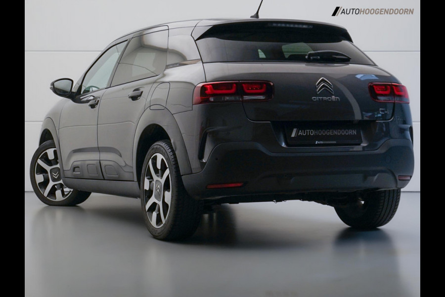 Citroën C4 Cactus 1.2 PureTech Shine 110pk (APPLE CARPLAY,AUTOMAAT,KEYLESS,LEDER,CRUISE,LM-VELGEN,CAMERA,PANORAMA,NIEUWE APK)