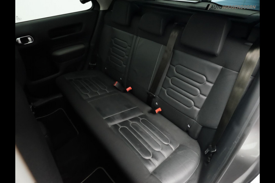 Citroën C4 Cactus 1.2 PureTech Shine 110pk (APPLE CARPLAY,AUTOMAAT,KEYLESS,LEDER,CRUISE,LM-VELGEN,CAMERA,PANORAMA,NIEUWE APK)