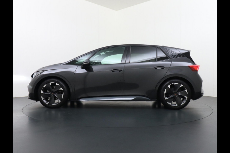 CUPRA Born Business Plus 62 kWh ADD. CRUISE CONTROLE | CAMERA | 19 INCH / ALL SEASON BANDEN \ HEAD-UP DISPLAY | VEEL OPTIES \ RIJKLAAR MET GARANTIE