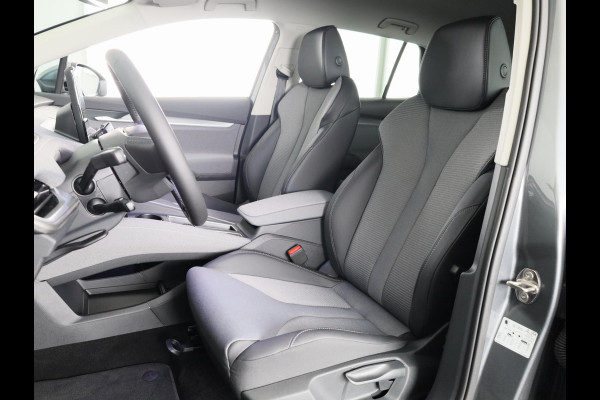 Škoda Enyaq 60 Selection 204 pk | Business upgrade pakket - CLEVER