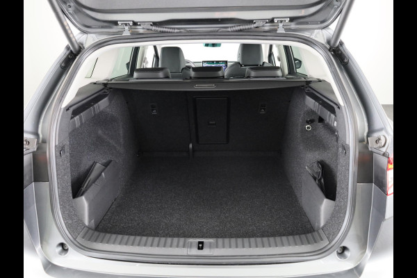 Škoda Enyaq 60 Selection 204 pk | Business upgrade pakket - CLEVER
