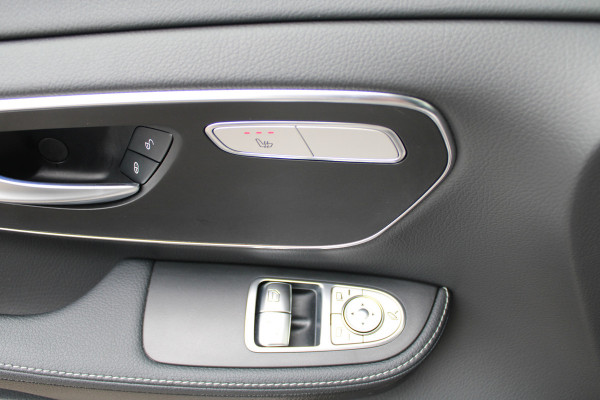 Mercedes-Benz V-Klasse 300d / XXL / DC / 2x Electrische Schuifdeur / 360 Camera / Vol Opties / NIEUWSTAAT
