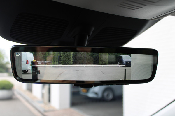 Mercedes-Benz V-Klasse 300d / XXL / DC / 2x Electrische Schuifdeur / 360 Camera / Vol Opties / NIEUWSTAAT