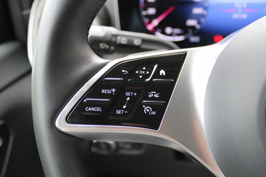 Mercedes-Benz V-Klasse 300d / XXL / DC / 2x Electrische Schuifdeur / 360 Camera / Vol Opties / NIEUWSTAAT