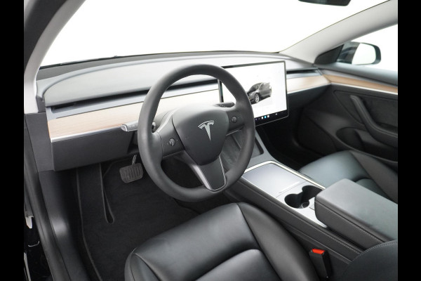 Tesla Model 3 Standard RWD Plus 60 kWh LFP Accu | 1e eigenaar | Origineel Nederlandse auto met NAP | Rijklaar geleverd met fabrieksgarantie!