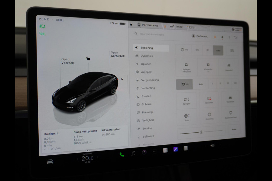 Tesla Model 3 Standard RWD Plus 60 kWh LFP Accu | 1e eigenaar | Origineel Nederlandse auto met NAP | Rijklaar geleverd met fabrieksgarantie!