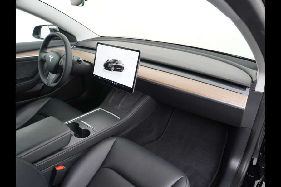Tesla Model 3 Standard RWD Plus 60 kWh LFP Accu | 1e eigenaar | Origineel Nederlandse auto met NAP | Rijklaar geleverd met fabrieksgarantie!
