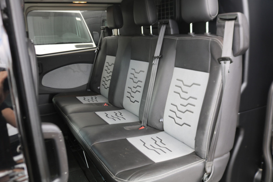 Ford Transit Custom 2.0 TDci 170pk L2 H1 DC Limited