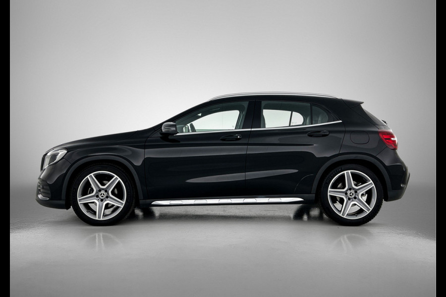 Mercedes-Benz GLA 180 Business Solution AMG Night Upgrade | 5 spaaks lichtmetalen velgen | Navigatie | Trekhaak | Parking support |
