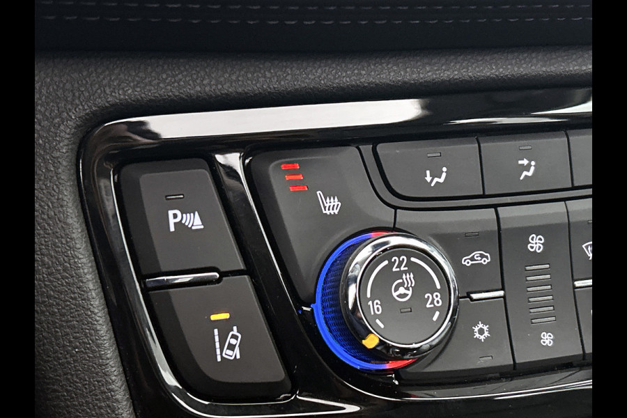 Opel Mokka X 1.4 Turbo Innovation | 140 PK | PANO! | CARPLAY | Leder | AchterCAM | Lane ASS | Stoel en StuurverW | Goed onderH |