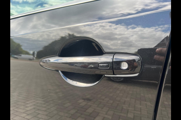 Nissan QASHQAI 1.3 MHEV Xtronic N-Connecta