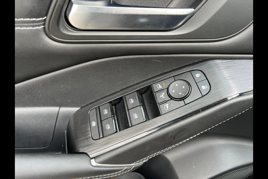 Nissan QASHQAI 1.3 MHEV Xtronic N-Connecta
