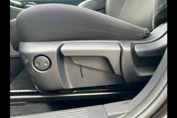 Nissan QASHQAI 1.3 MHEV Xtronic N-Connecta