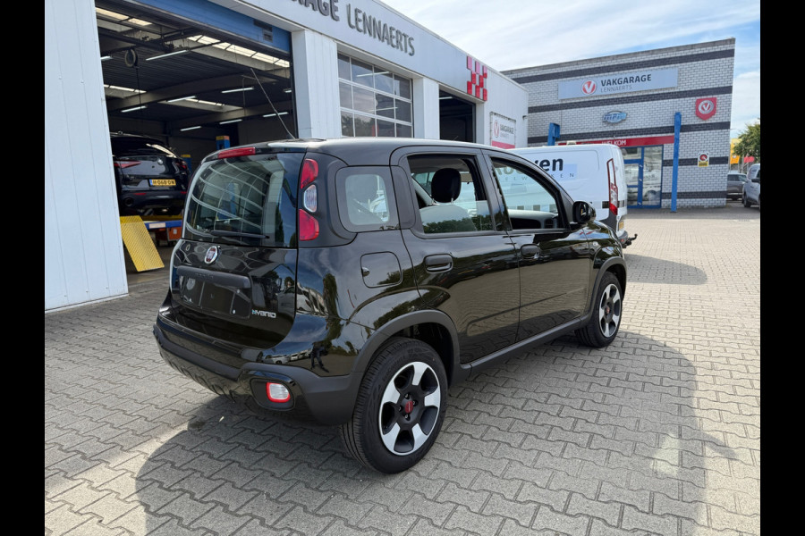 Fiat Panda 1.0 Hybrid CITY CROSS (BOVAG/RIJKLAARPRIJS)
