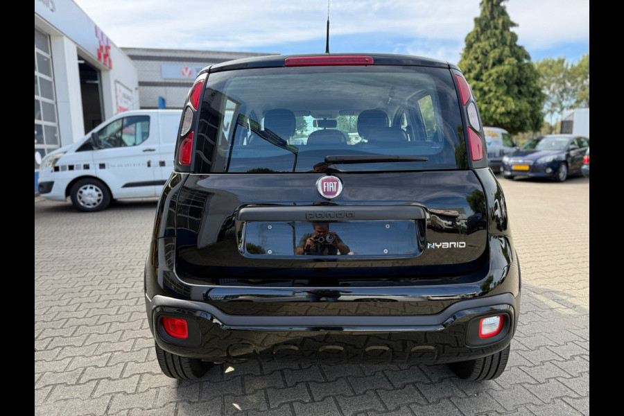 Fiat Panda 1.0 Hybrid CITY CROSS (BOVAG/RIJKLAARPRIJS)