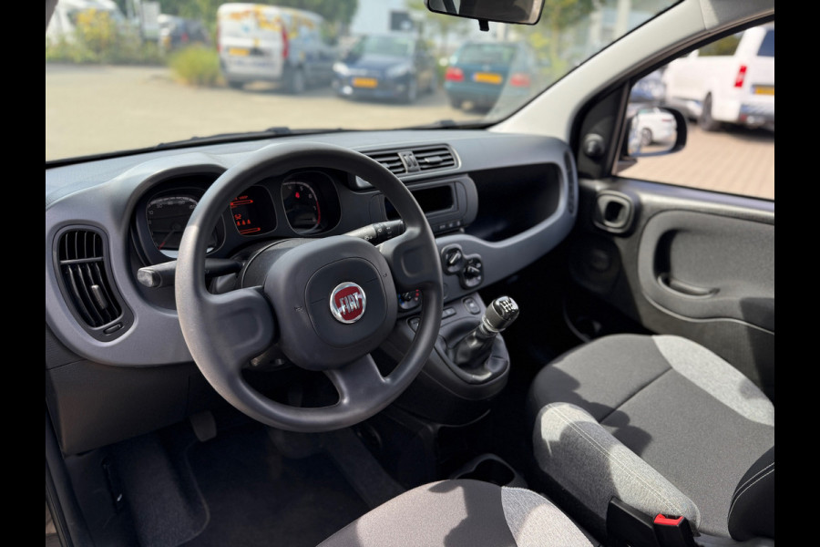 Fiat Panda 1.0 Hybrid CITY CROSS (BOVAG/RIJKLAARPRIJS)