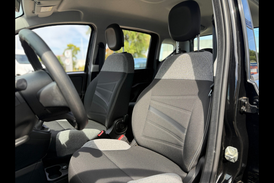 Fiat Panda 1.0 Hybrid CITY CROSS (BOVAG/RIJKLAARPRIJS)