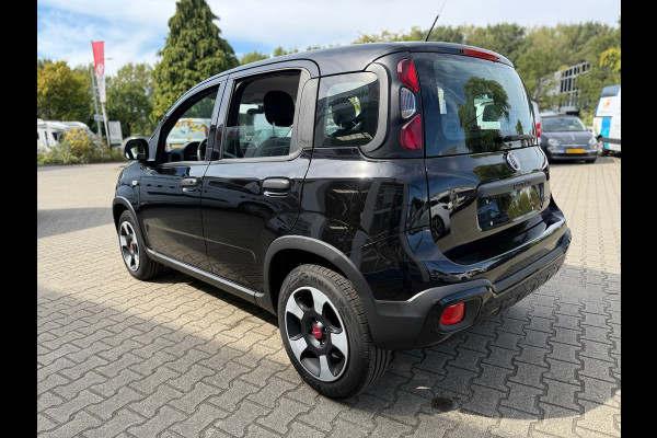Fiat Panda 1.0 Hybrid CITY CROSS (BOVAG/RIJKLAARPRIJS)