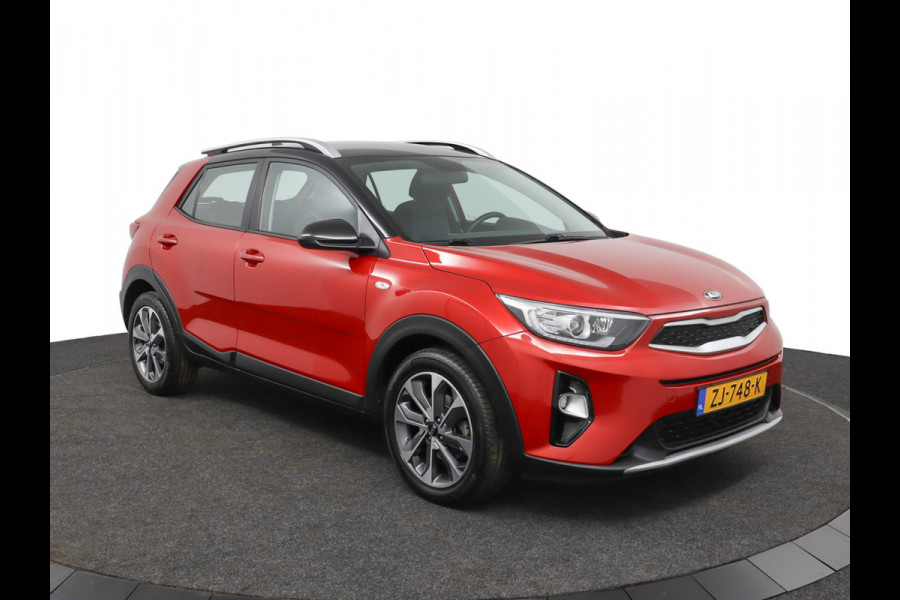 Kia Stonic 1.0 T-GDi DynamicLine - Airco - Cruise Control - Lichtmetalen Velgen - Navigatie - Fabrieksgarantie Tot 2026