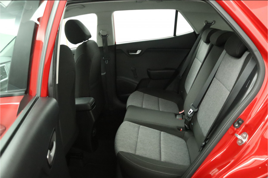Kia Stonic 1.0 T-GDi DynamicLine - Airco - Cruise Control - Lichtmetalen Velgen - Navigatie - Fabrieksgarantie Tot 2026