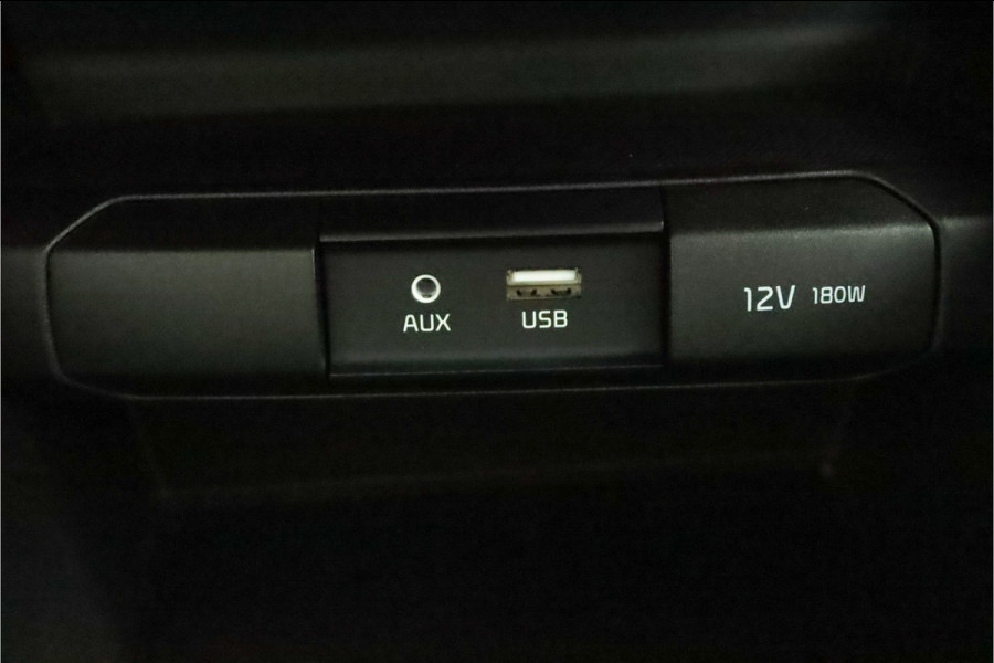 Kia Stonic 1.0 T-GDi DynamicLine - Airco - Cruise Control - Lichtmetalen Velgen - Navigatie - Fabrieksgarantie Tot 2026