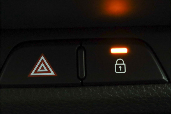 Kia Stonic 1.0 T-GDi DynamicLine - Airco - Cruise Control - Lichtmetalen Velgen - Navigatie - Fabrieksgarantie Tot 2026