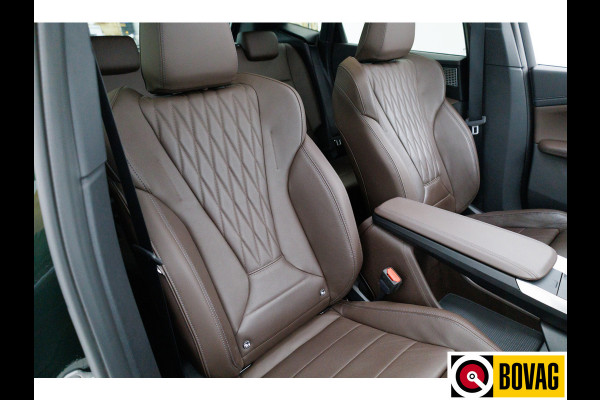BMW 2 Serie Active Tourer 218i M-sport | Panoramadak | Leer | Harman Kardon | Stoel- en stuurverwarming | HUD | Electrische klep 360 Camera, Assisted driving, Navigatie, Shadowline, Keyless, Helemaal, 19'' Individual. VOL!