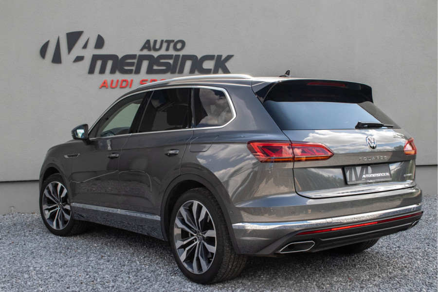 Volkswagen Touareg 3.0 TSI eHybrid 4MOTION / Luchtvering/ Standkachel/ Massagefunctie/ Panoramadak/ Trekhaak/ 280kW (381PK)