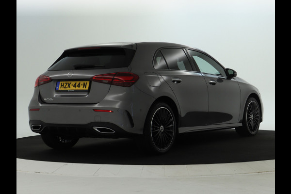 Mercedes-Benz A-Klasse 250 e AMG Line AMG Line Advanced Plus | Night Pakket | 19 Inch AMG velgen | Stoel en Stuurverwarming. Inclusief 24 maanden MB Certified garantie voor Europa. Mercedes-Benz A-Klasse 250 e AMG Line AMG Line Advanced Plus | Night Pakket | 19 Inch AMG velgen | Stoel en Stuurverwarming. Inclusief 24 maanden MB Certified garantie voor Europa.