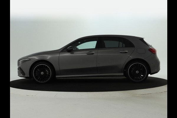 Mercedes-Benz A-Klasse 250 e AMG Line AMG Line Advanced Plus | Night Pakket | 19 Inch AMG velgen | Stoel en Stuurverwarming. Inclusief 24 maanden MB Certified garantie voor Europa. Mercedes-Benz A-Klasse 250 e AMG Line AMG Line Advanced Plus | Night Pakket | 19 Inch AMG velgen | Stoel en Stuurverwarming. Inclusief 24 maanden MB Certified garantie voor Europa.