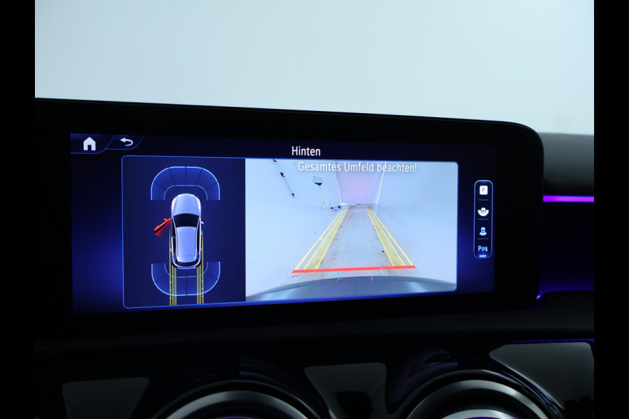 Mercedes-Benz A-Klasse 250 e AMG Line AMG Line Advanced Plus | Night Pakket | 19 Inch AMG velgen | Stoel en Stuurverwarming. Inclusief 24 maanden MB Certified garantie voor Europa. Mercedes-Benz A-Klasse 250 e AMG Line AMG Line Advanced Plus | Night Pakket | 19 Inch AMG velgen | Stoel en Stuurverwarming. Inclusief 24 maanden MB Certified garantie voor Europa.