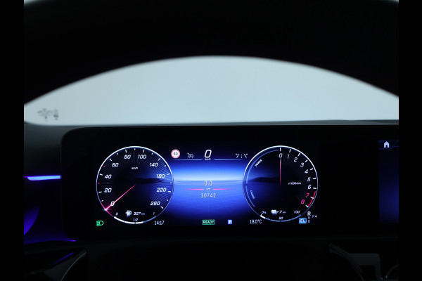 Mercedes-Benz A-Klasse 250 e AMG Line AMG Line Advanced Plus | Night Pakket | 19 Inch AMG velgen | Stoel en Stuurverwarming. Inclusief 24 maanden MB Certified garantie voor Europa. Mercedes-Benz A-Klasse 250 e AMG Line AMG Line Advanced Plus | Night Pakket | 19 Inch AMG velgen | Stoel en Stuurverwarming. Inclusief 24 maanden MB Certified garantie voor Europa.