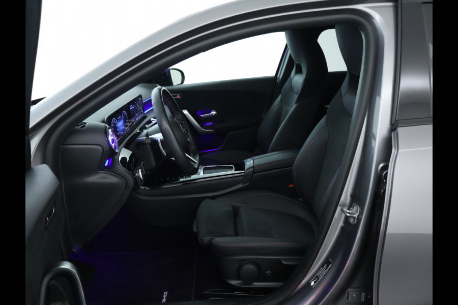 Mercedes-Benz A-Klasse 250 e AMG Line AMG Line Advanced Plus | Night Pakket | 19 Inch AMG velgen | Stoel en Stuurverwarming. Inclusief 24 maanden MB Certified garantie voor Europa. Mercedes-Benz A-Klasse 250 e AMG Line AMG Line Advanced Plus | Night Pakket | 19 Inch AMG velgen | Stoel en Stuurverwarming. Inclusief 24 maanden MB Certified garantie voor Europa.